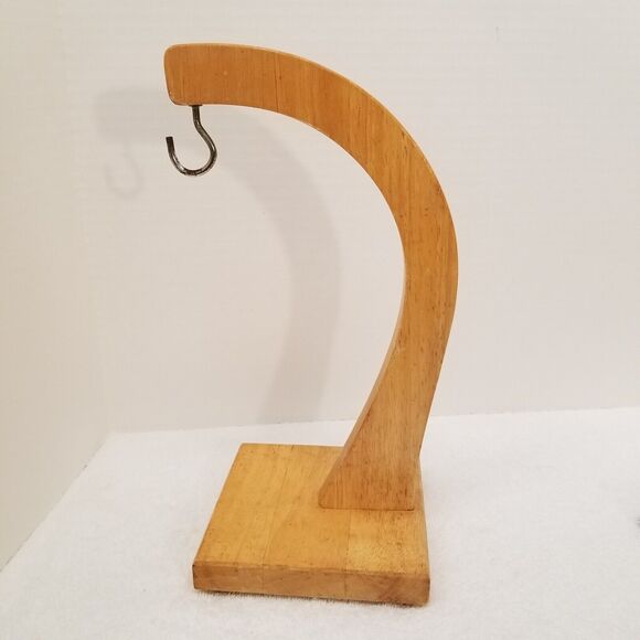 Pomerantz vintage hardwood 1' tall banana hook counter top - Picture 4 of 10